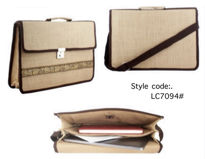 Sustainable Jute Shoulder Bag with Flap Closure